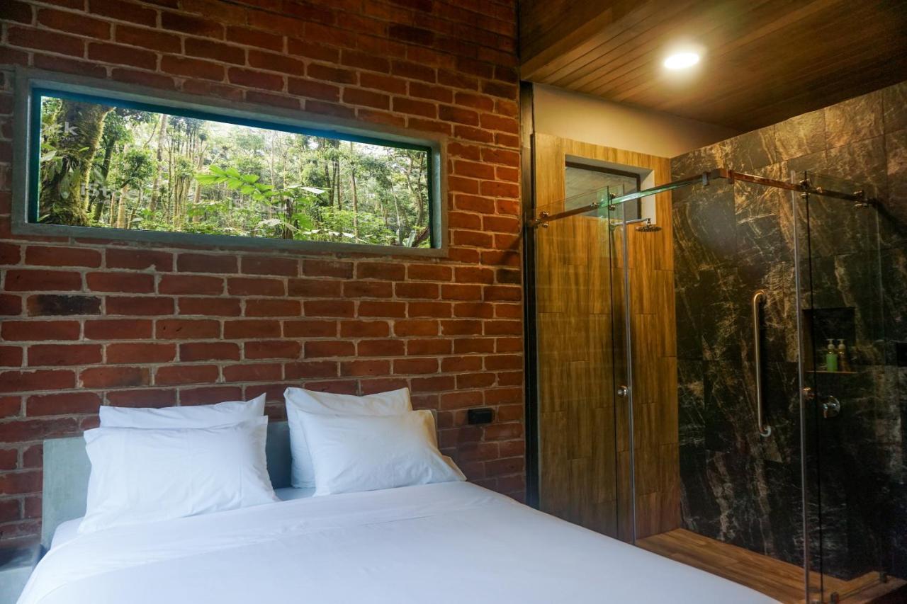 Pacha Eco Lodge Glamping & Hotel Archidona ภายนอก รูปภาพ